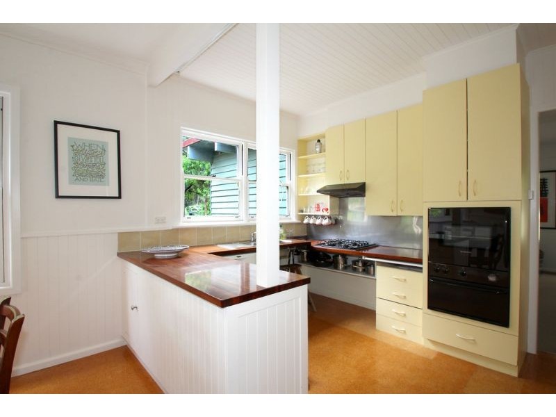 10 Bacon Avenue, Koonwarra VIC 3954