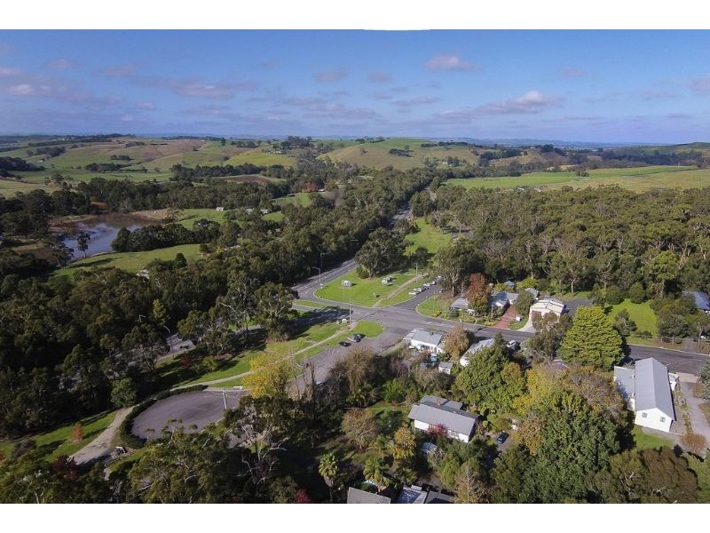10 Bacon Avenue, Koonwarra VIC 3954