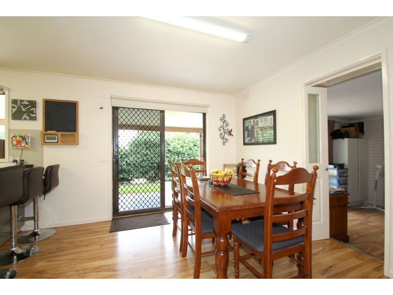 2 Sawyer Street, Leongatha VIC 3953