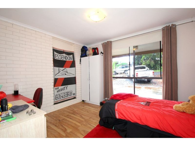 2 Sawyer Street, Leongatha VIC 3953