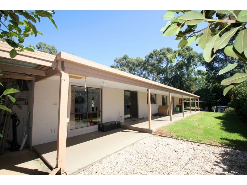 2 Sawyer Street, Leongatha VIC 3953