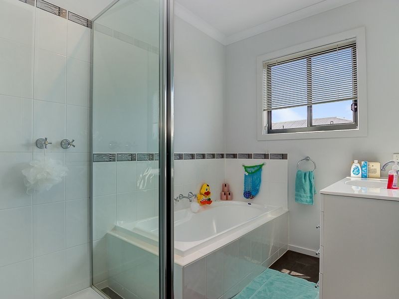 9 Silverback Place, Leongatha VIC 3953