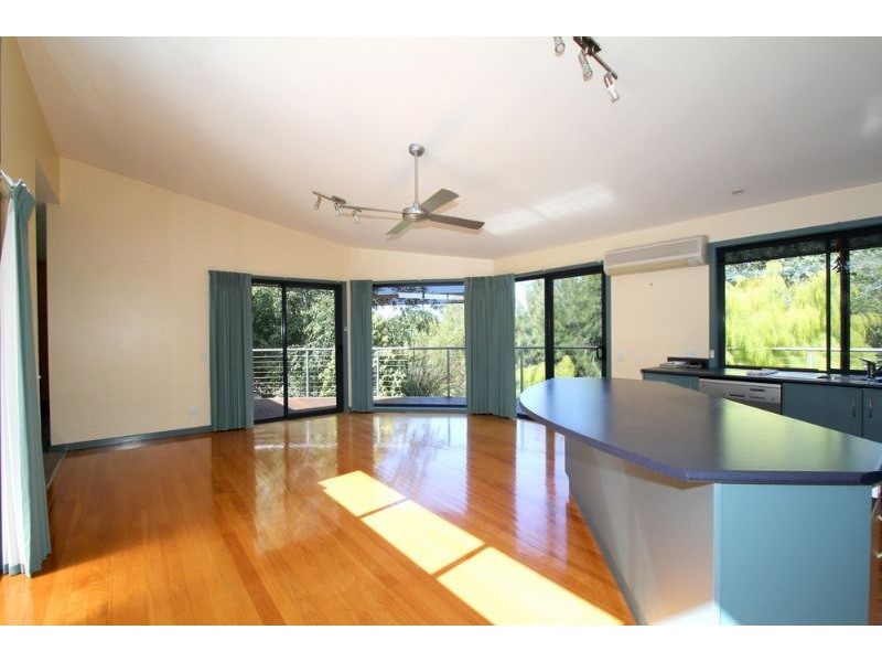5A Louise Simon Court, Leongatha VIC 3953