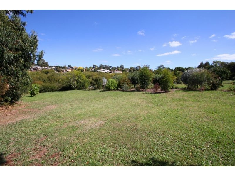 5A Louise Simon Court, Leongatha VIC 3953