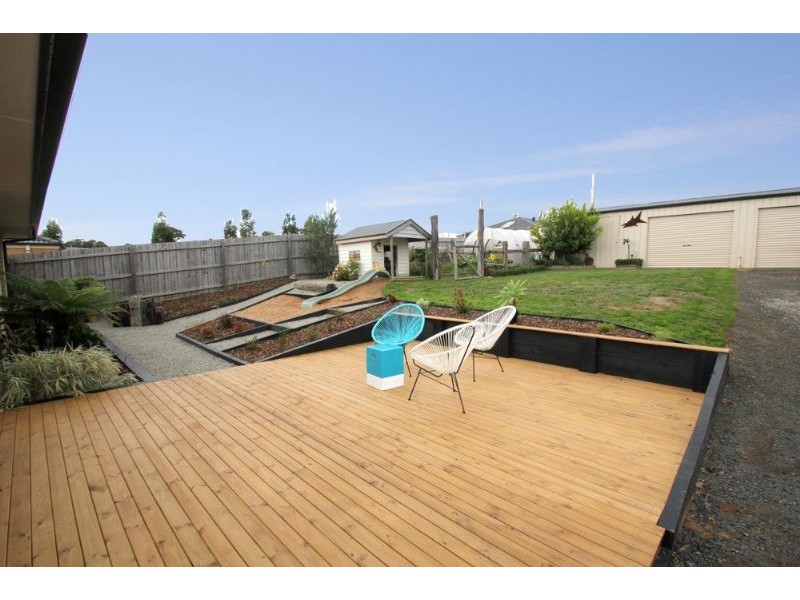 9 Eccles Way, Leongatha VIC 3953