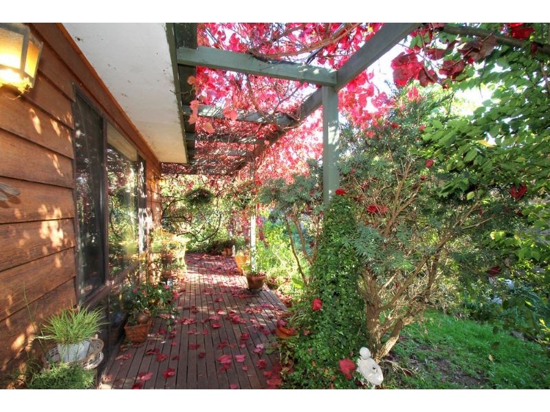 28 Bent Street, Leongatha VIC 3953