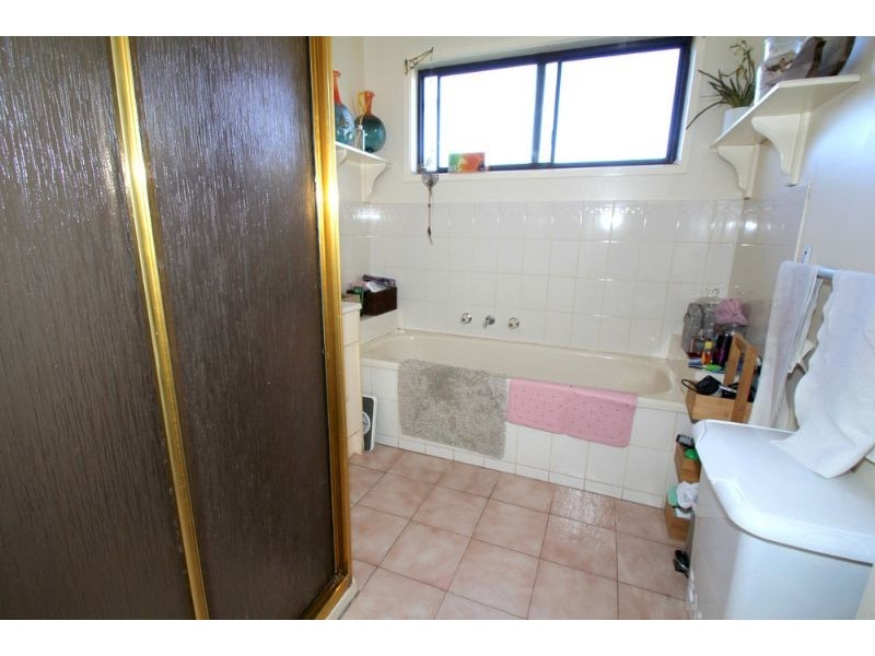 28 Bent Street, Leongatha VIC 3953