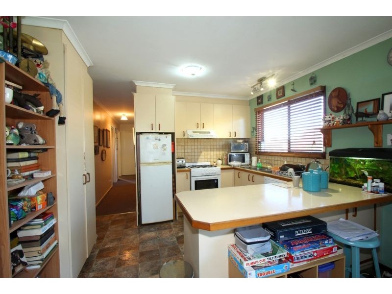 28 Bent Street, Leongatha VIC 3953