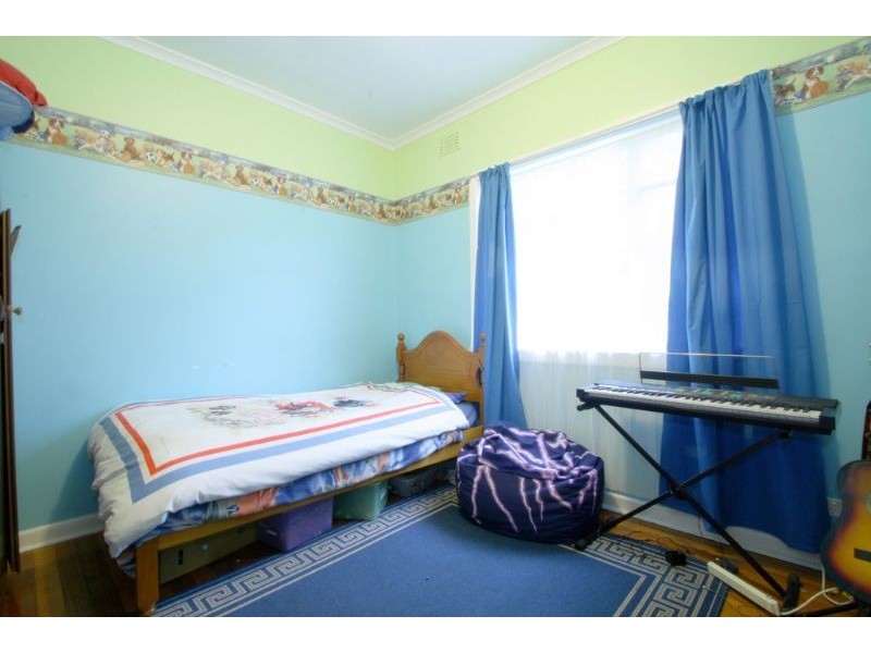 137 Whitelaw  Street, Meeniyan VIC 3956