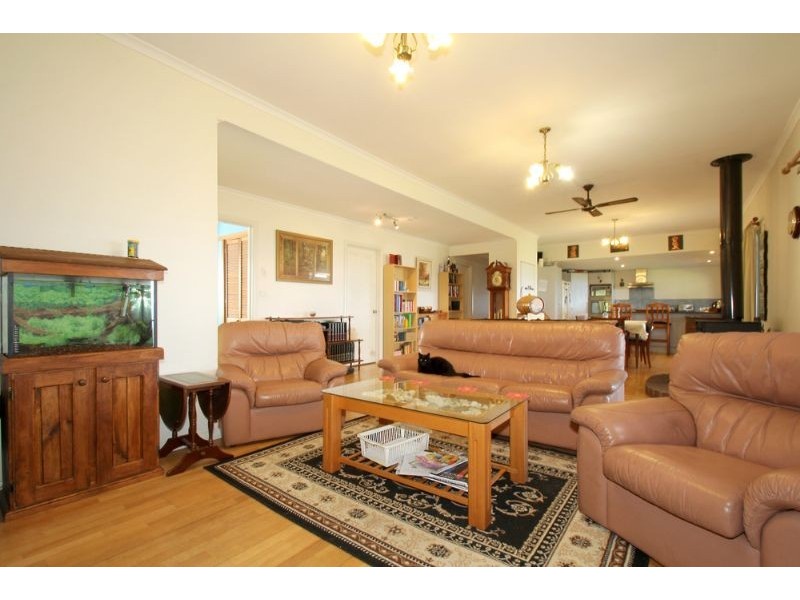 330 Nippards Track, Foster North VIC 3960