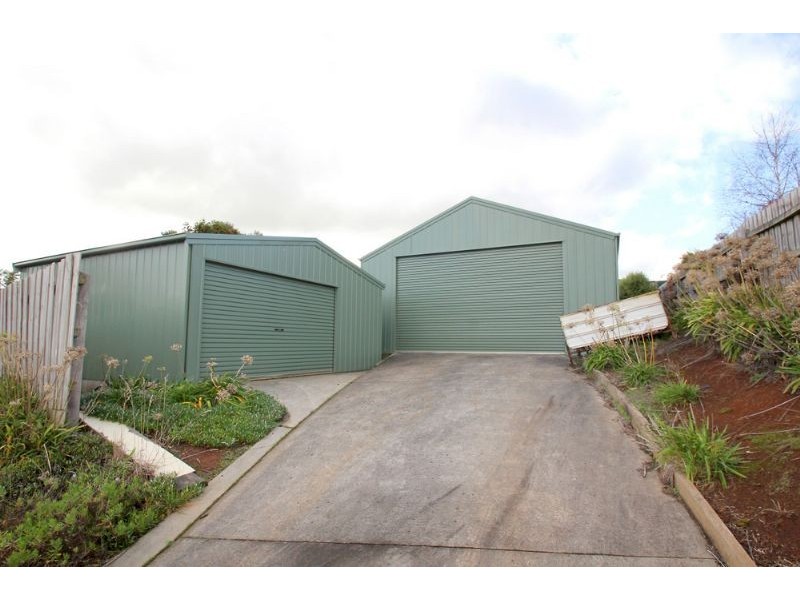38 Chamberlain Drive, Leongatha VIC 3953