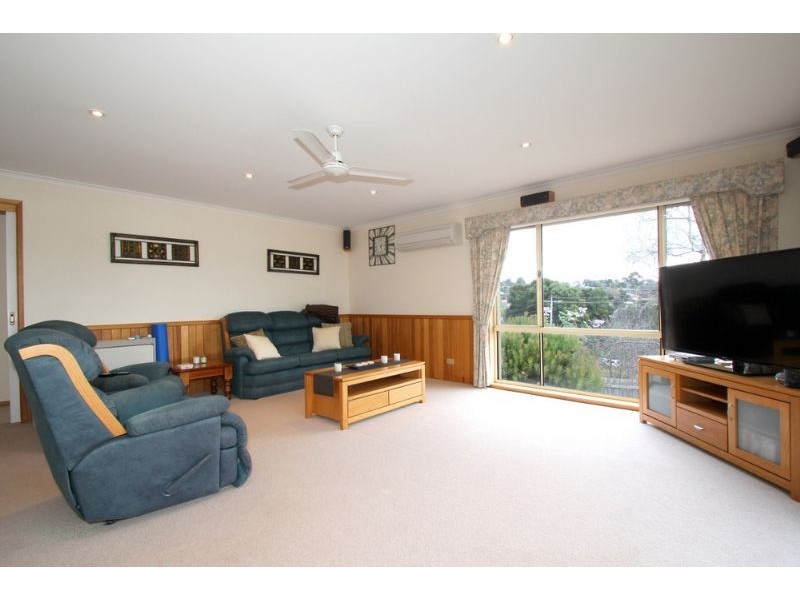 38 Chamberlain Drive, Leongatha VIC 3953