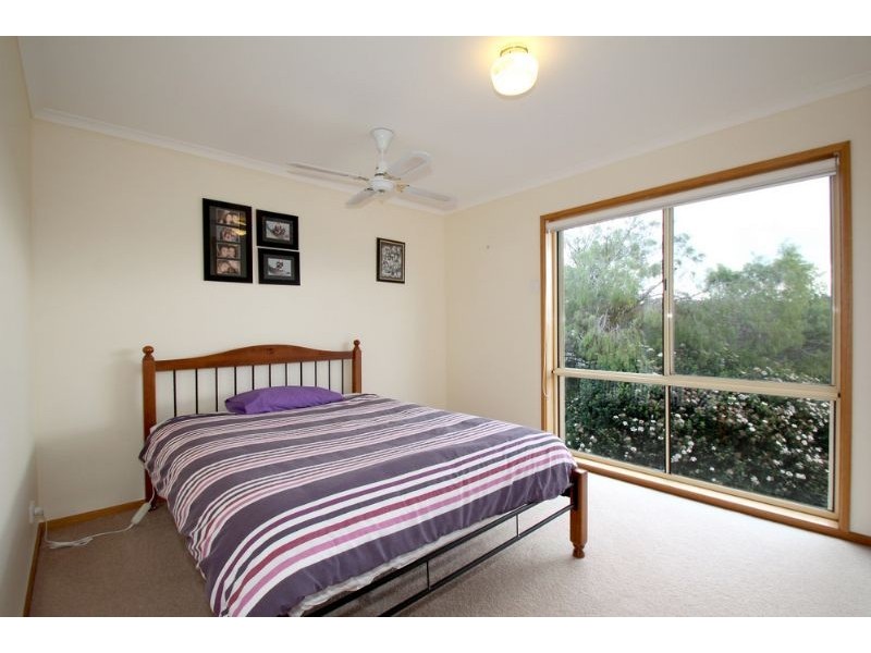 38 Chamberlain Drive, Leongatha VIC 3953