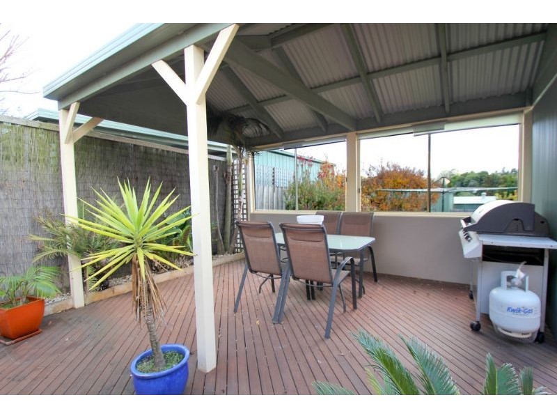 38 Chamberlain Drive, Leongatha VIC 3953