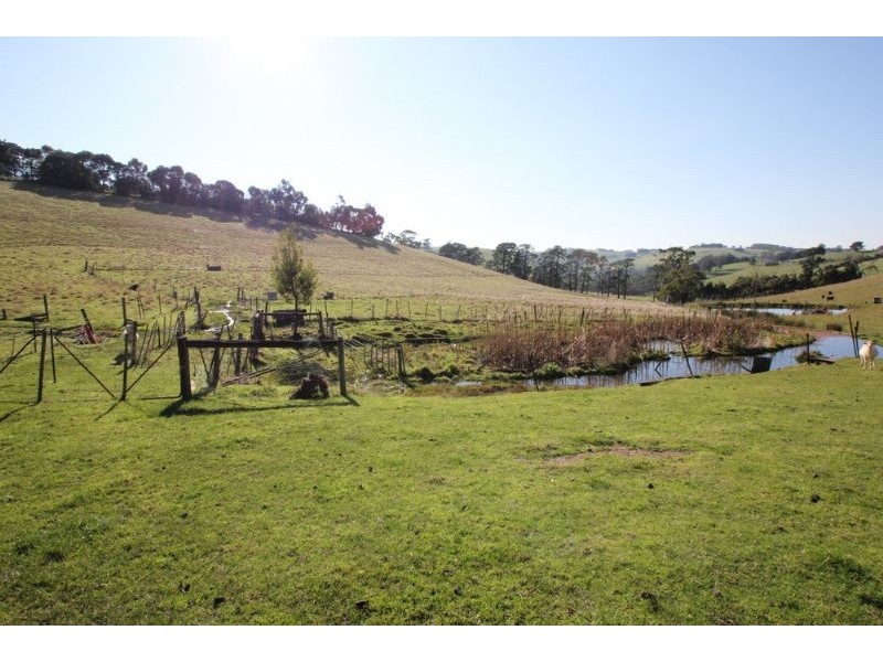 204 Barnes Road, Kardella VIC 3951