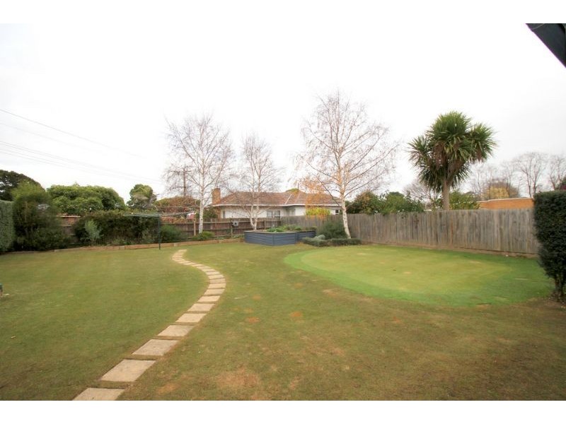 4 Trease Street, Leongatha VIC 3953