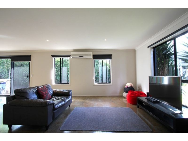 10 Norview Drive, Leongatha VIC 3953