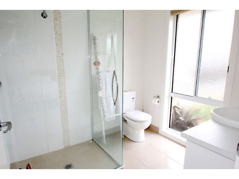 2/3 Cambridge Court, Leongatha VIC 3953