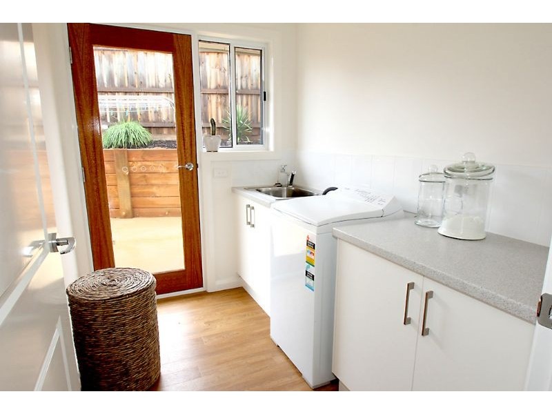 2/3 Cambridge Court, Leongatha VIC 3953