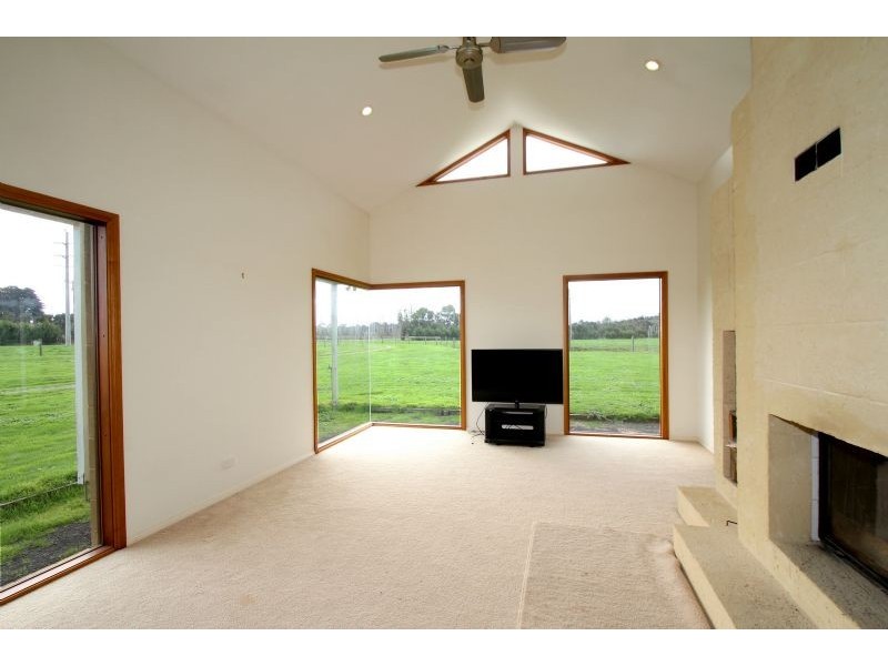 8600 Bass Highway, Leongatha VIC 3953