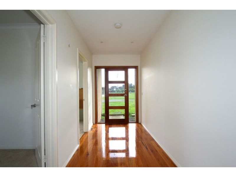 8600 Bass Highway, Leongatha VIC 3953
