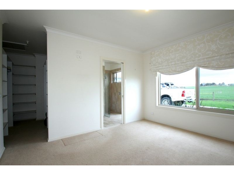 8600 Bass Highway, Leongatha VIC 3953