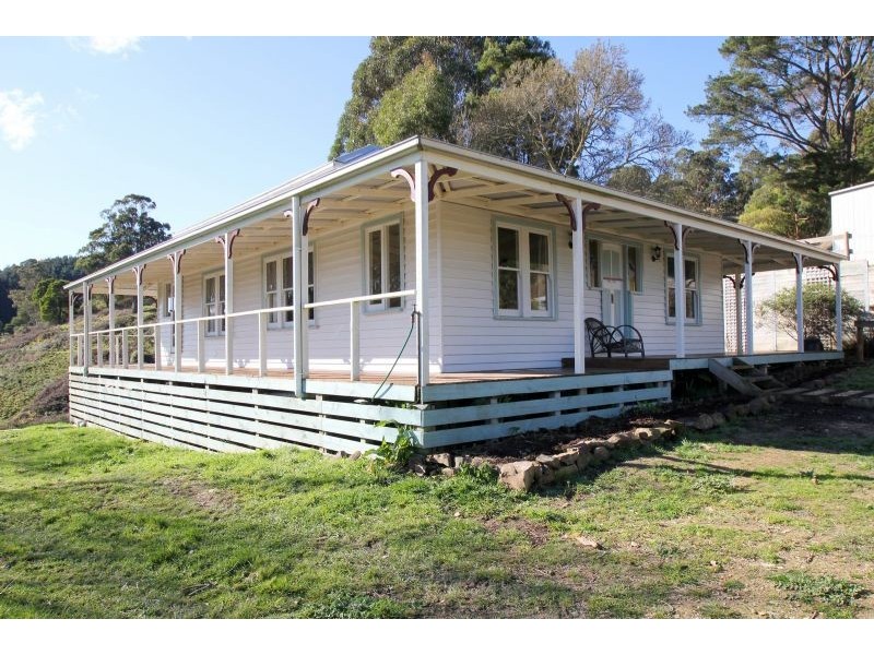 305 Nippards Track, Foster North VIC 3960