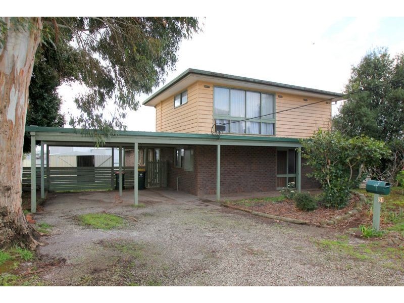51 Shingler Street, Leongatha VIC 3953