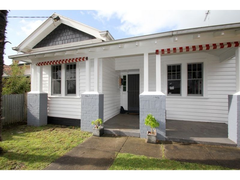 9 Long Street, Leongatha VIC 3953