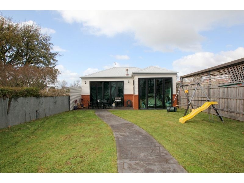 9 Long Street, Leongatha VIC 3953