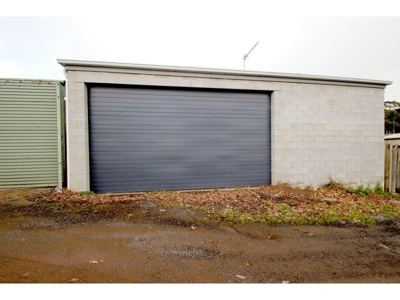 9 Long Street, Leongatha VIC 3953