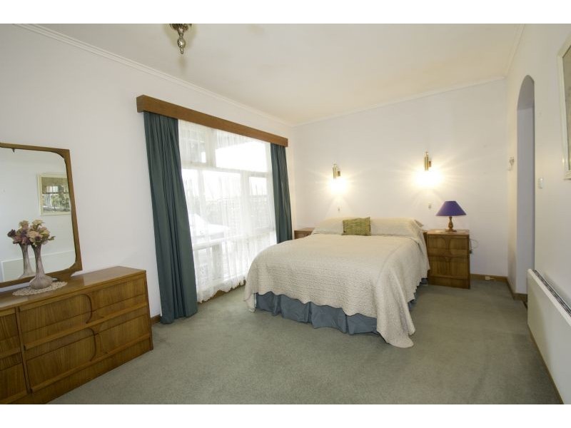 15 Blair Crescent, Leongatha VIC 3953