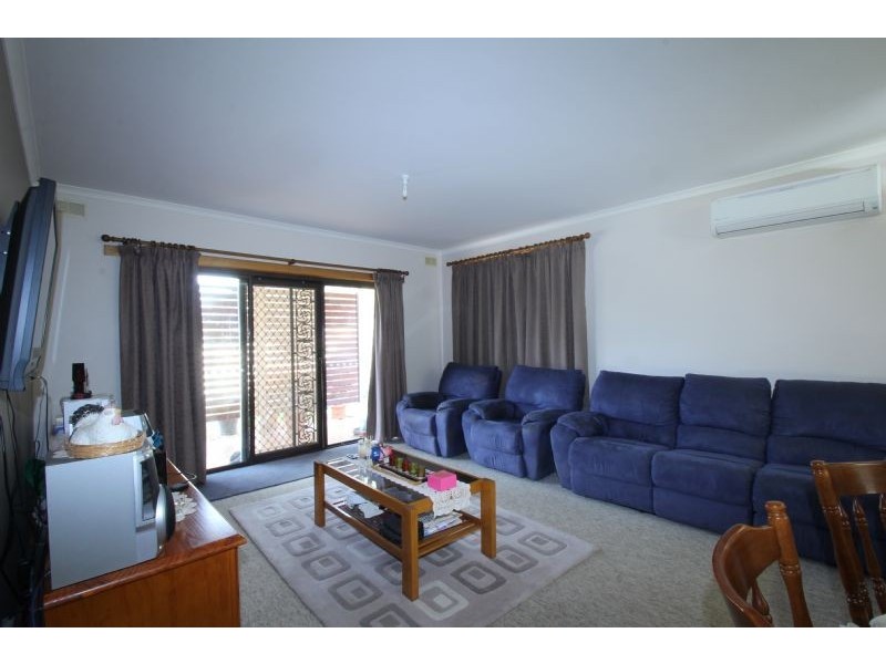 12 Horn Street, Leongatha VIC 3953