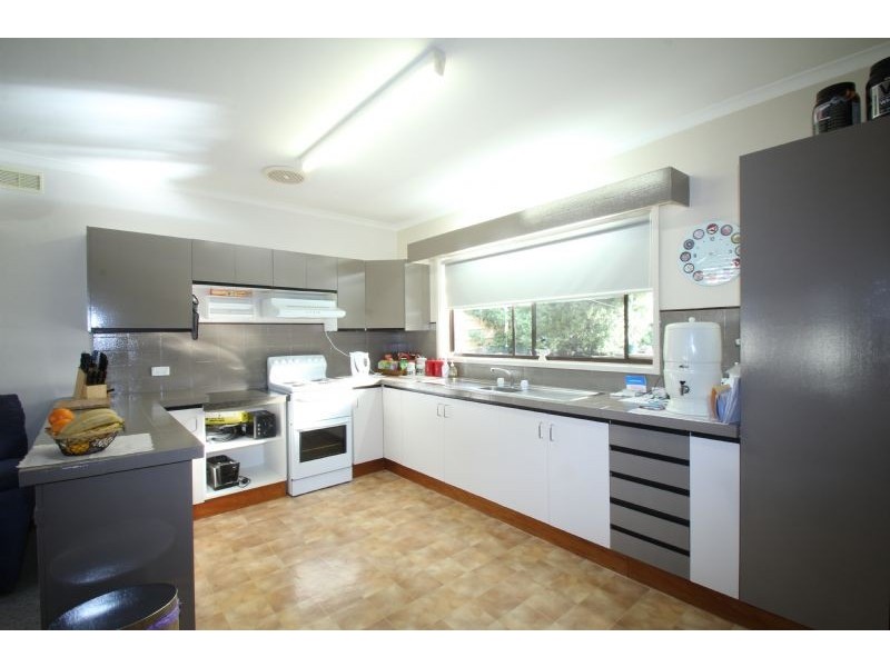 12 Horn Street, Leongatha VIC 3953