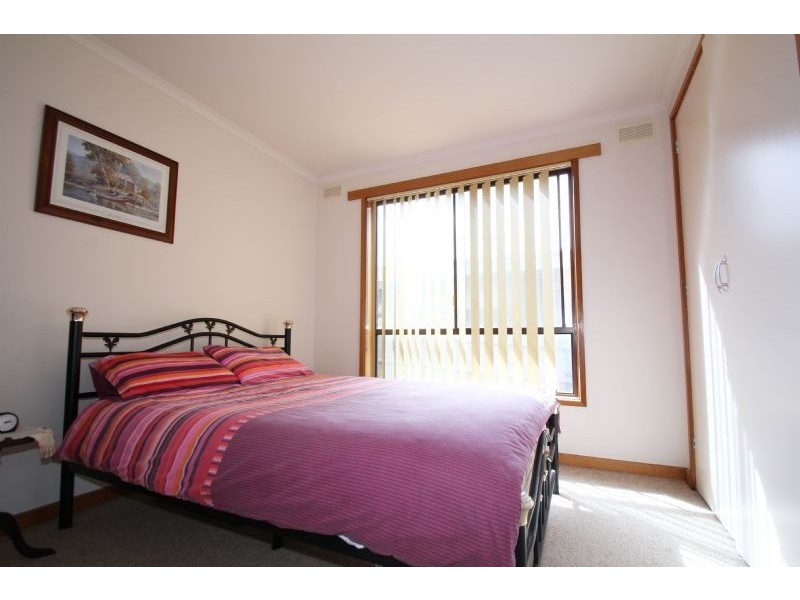 12 Horn Street, Leongatha VIC 3953