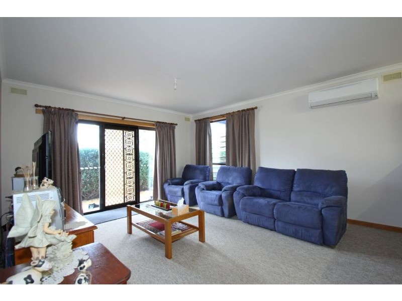 12 Horn Street, Leongatha VIC 3953