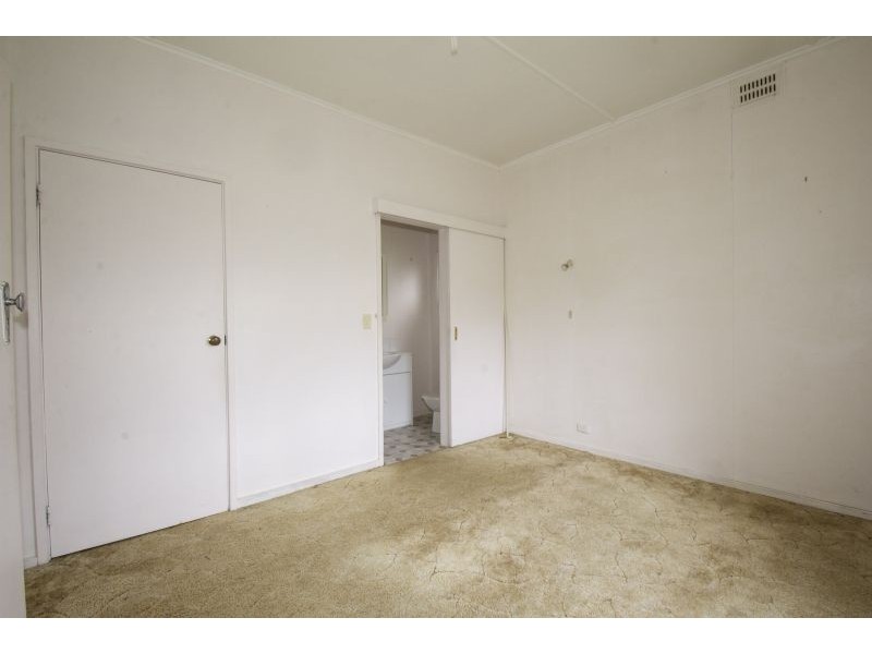 37 Young Street, Leongatha VIC 3953