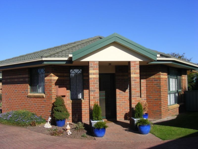 2/42 Ogilvy Street, Leongatha VIC 3953