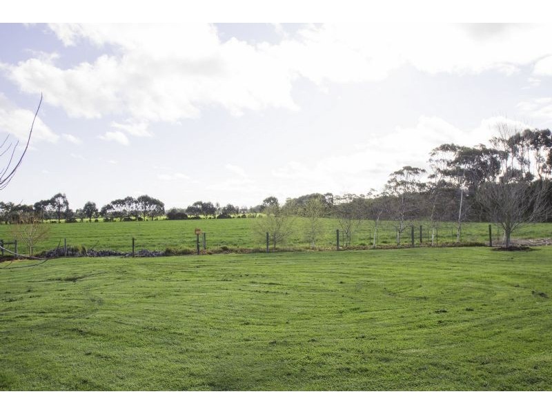 75 Hillgroves Road, Leongatha South VIC 3953