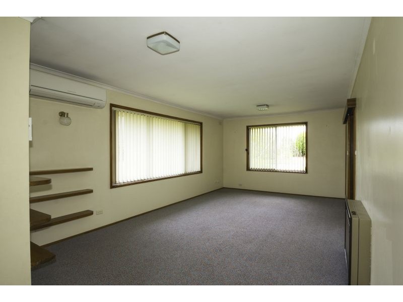 13 Davison Street, Leongatha VIC 3953