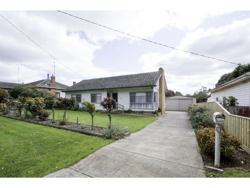 15 Shingler Street, Leongatha VIC 3953