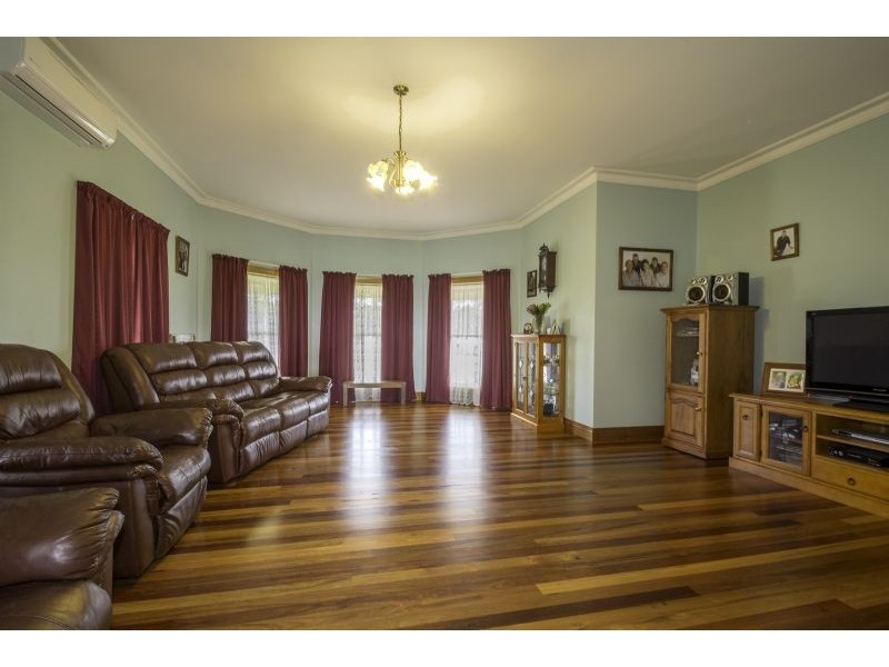 20 Leongatha North Road, Leongatha North VIC 3953