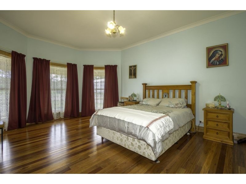 20 Leongatha North Road, Leongatha North VIC 3953