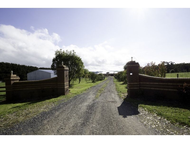 20 Leongatha North Road, Leongatha North VIC 3953
