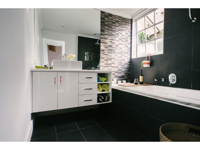 2 Jeffrey Street, Leongatha VIC 3953