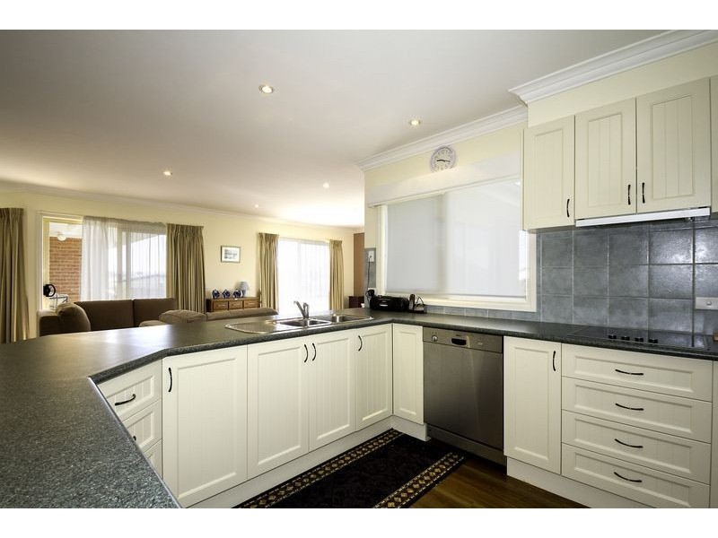 6 Louisa Court, Leongatha VIC 3953