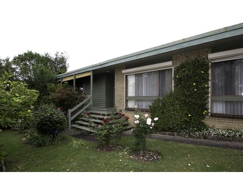 1 Blair Crescent, Leongatha VIC 3953