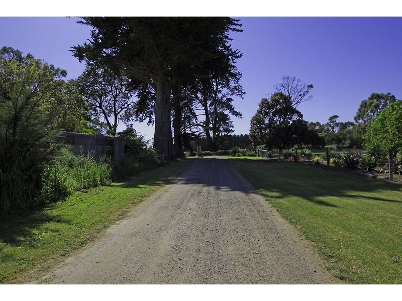 75 Toschs Road, Koonwarra VIC 3954