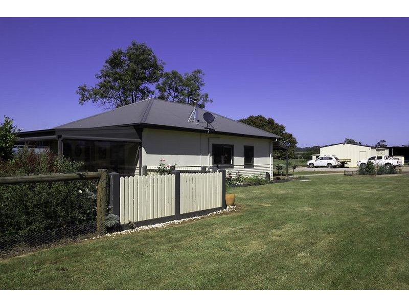 75 Toschs Road, Koonwarra VIC 3954