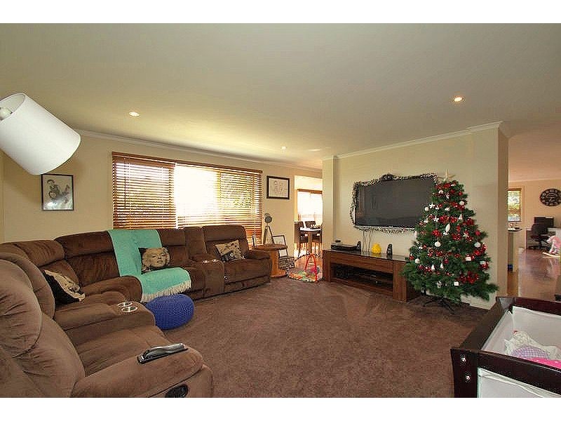 20 Laura Grove, Leongatha VIC 3953